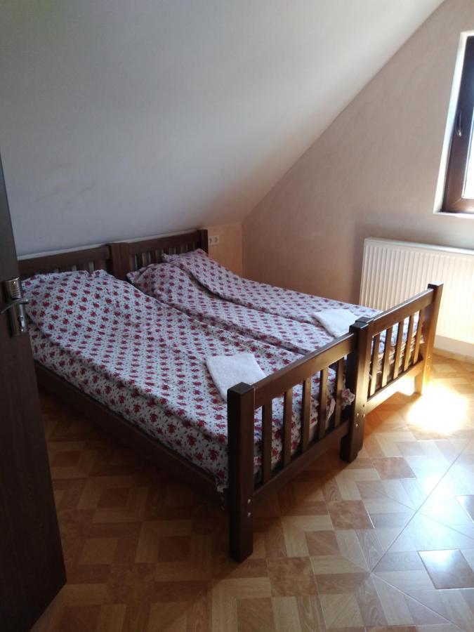 Family Hotel Mtamta Goedaoeri Buitenkant foto