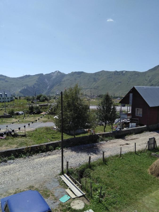 Family Hotel Mtamta Goedaoeri Buitenkant foto