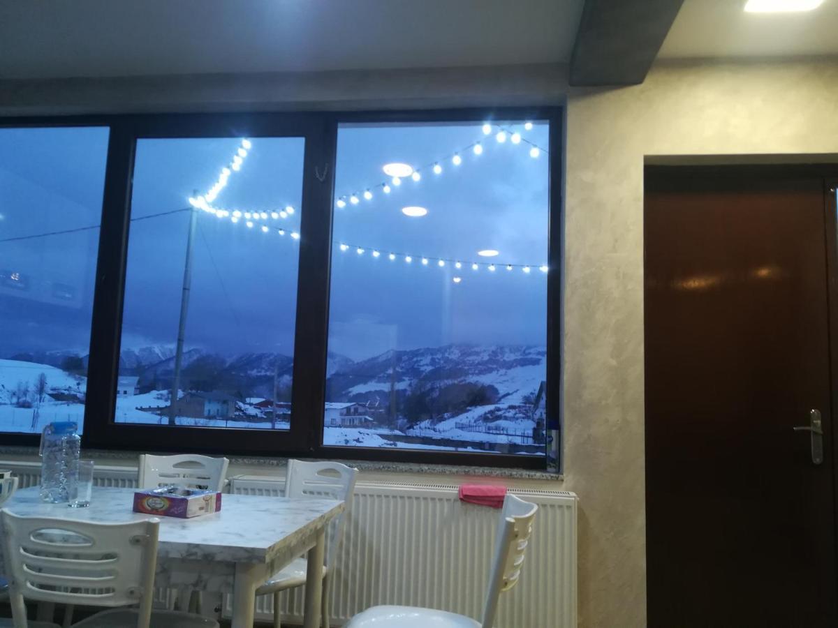Family Hotel Mtamta Goedaoeri Buitenkant foto