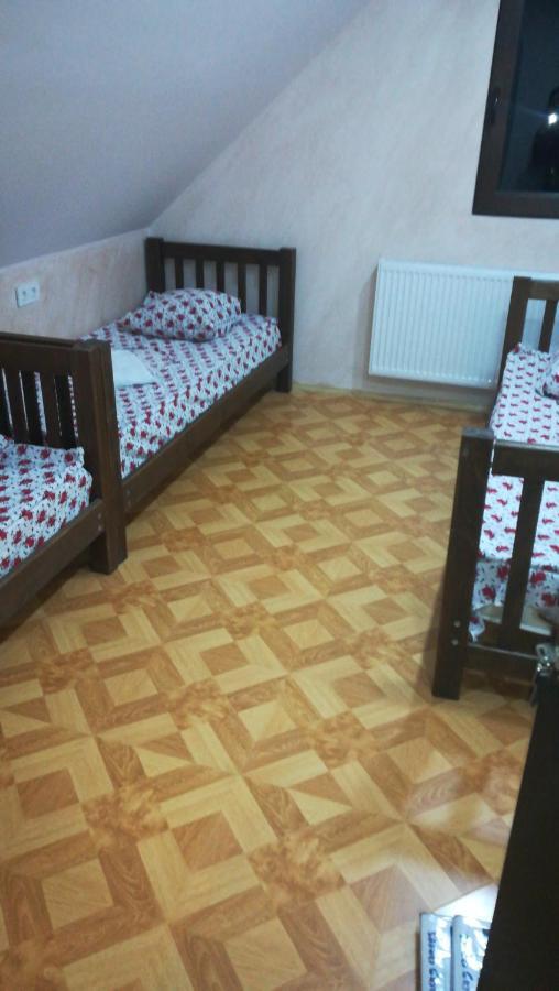 Family Hotel Mtamta Goedaoeri Buitenkant foto